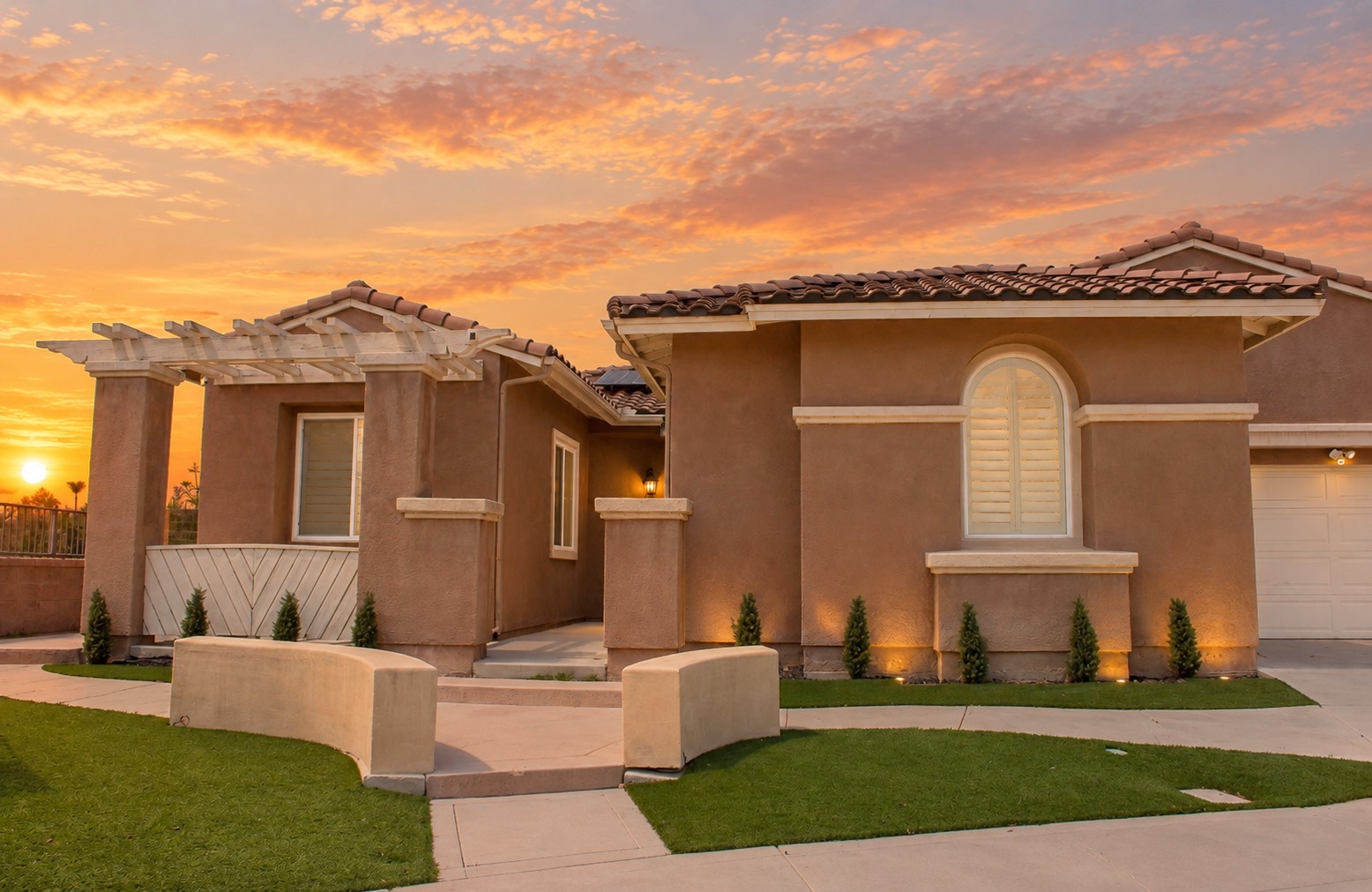 Solivita exterior at sunset